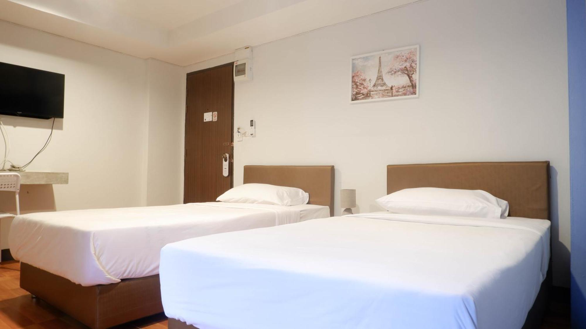 Airport A1 Hotel Chiang Mai Exterior photo